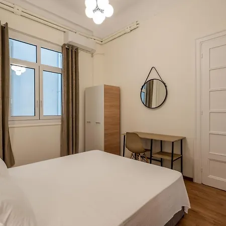 Charming 3bd Apt. Close To Metro